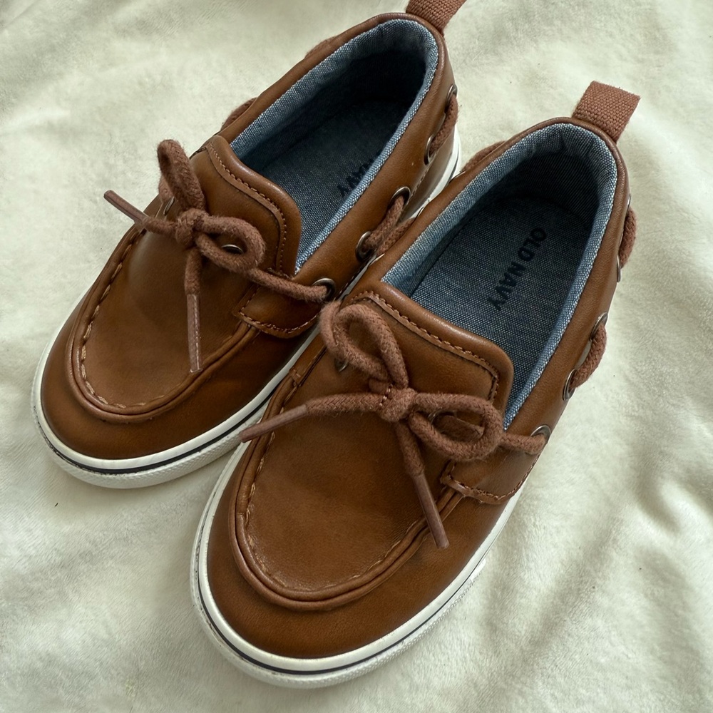 Old Navy Kids Tan Moccasins